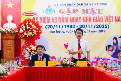 UBND xã Vạn Tường tổ chức gặp mặt kỷ niệm 43 năm ngày Nhà giáo Việt Nam (20/11/1982-20/11/2025)